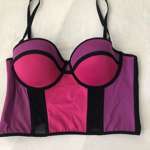 Bebe top good condition